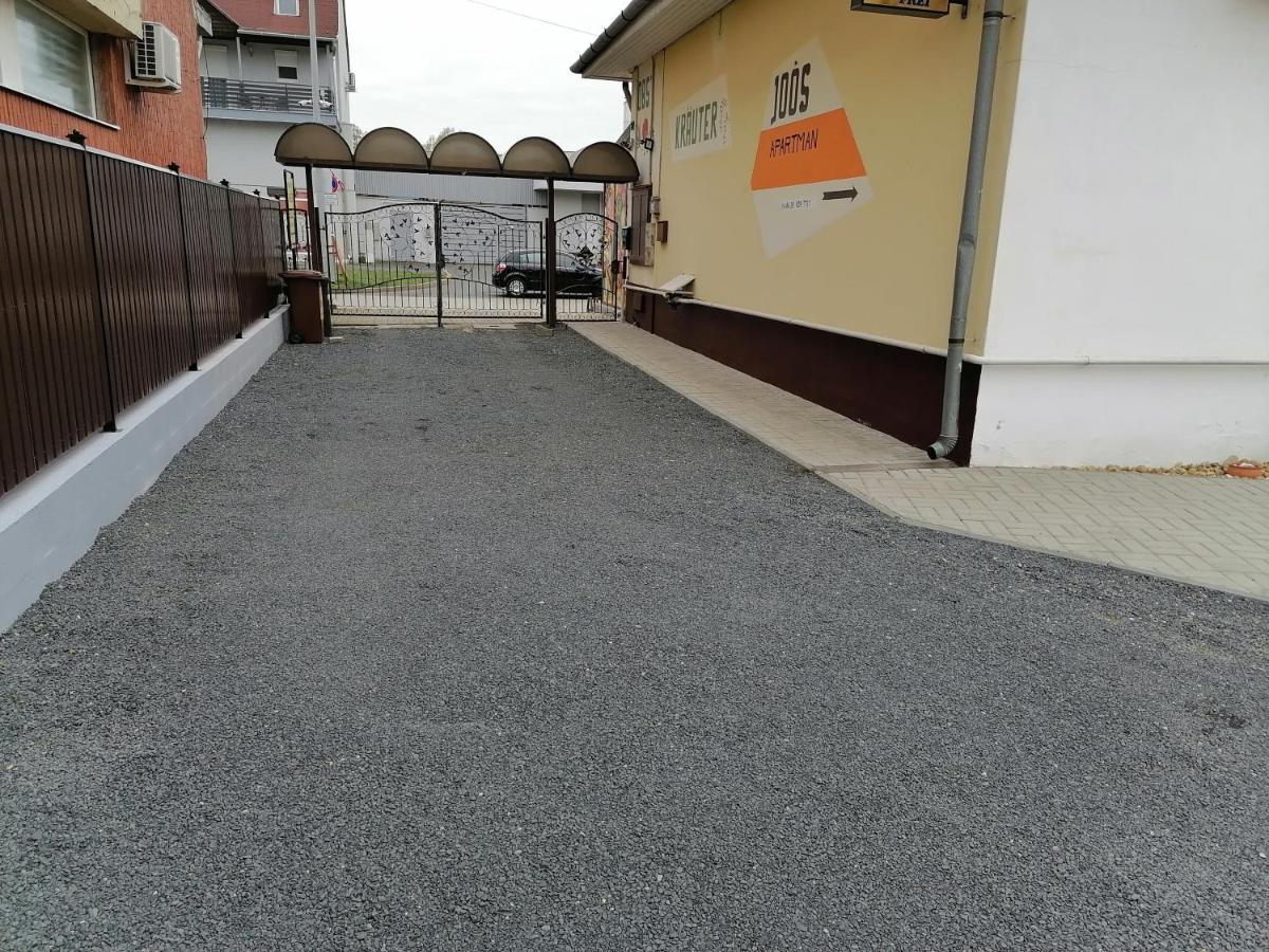 Joós Panzió Sarvar Exterior foto